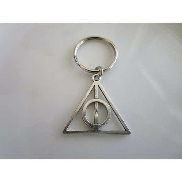 Silver tone Fantasy Wizard triangle circle charm - harry wizard key chain charm - Picture 3 of 5